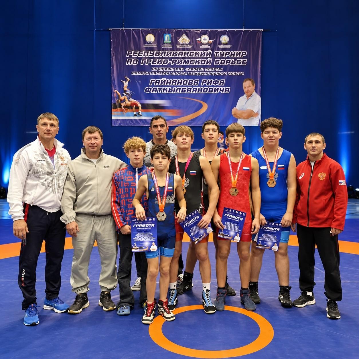 Борцы «Факела» взяли пять медалей на турнире по греко-римской борьбе
